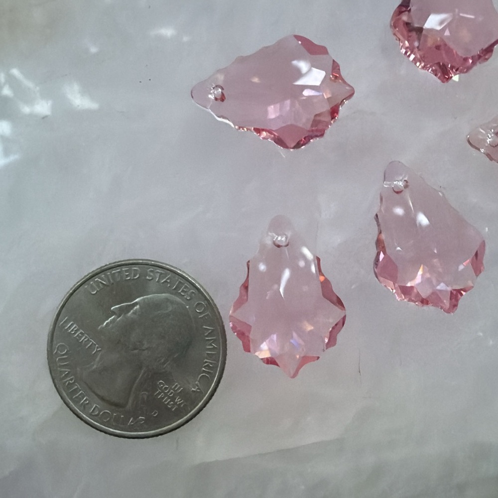 Swarovski light rose crystals - Picture 7 of 7